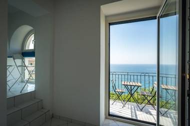 Borgo Dei Saraceni - Suites & Apartments