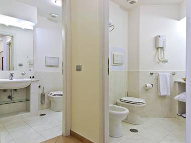 Apartment spacious Long Stay Rome Area I Triangoli with garden in the backyard