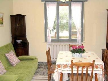 Inviting Apartment in Gatteo with Private Garden