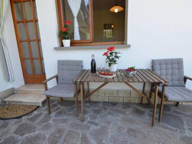 Apartment near the sea located in an oasis of rest.