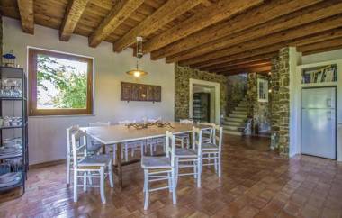 Capriva Del Friuli - CASA RONCUS