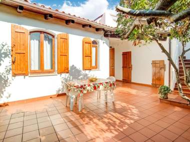 Suave Villa in La Ciaccia with Garden and Roof Terrace