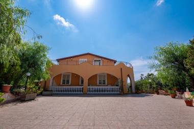 Fontane Bianche Villa Jole