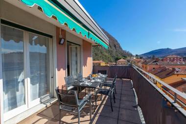 Appartamento Il Golfo Lake View