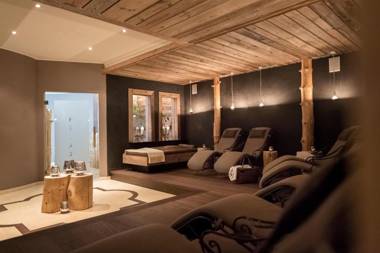 Hotel Chalet S - Dolomites Design - adults friendly