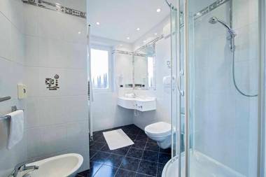 Apartments Aghel ***S