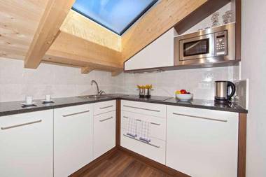 Apartments Aghel ***S