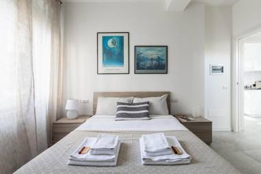 Carlotta's Home by Holiday Solutions