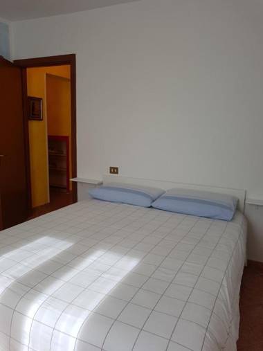 CROTTO CARACO APPARTAMENTI BUNGALOW CHALET