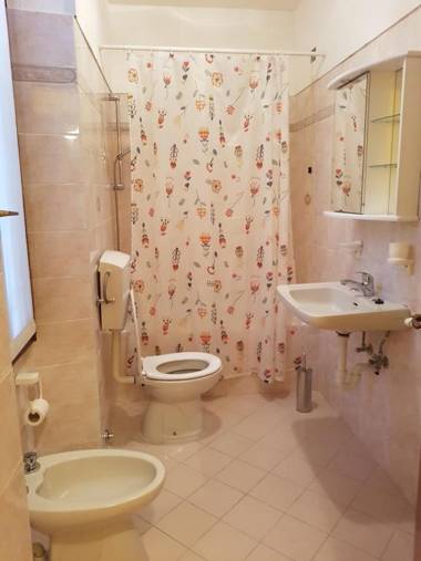 CROTTO CARACO APPARTAMENTI BUNGALOW CHALET