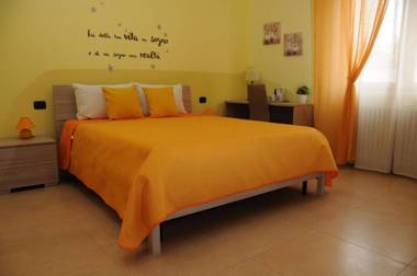 Color House Malpensa B&B