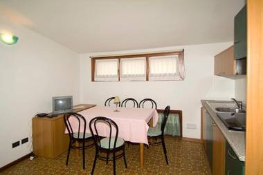 Camping Hotel Au Lac De Como