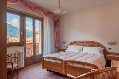 Family Hotel La Perla