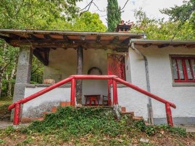 Deluxe Holiday Home with Pool in Migliorini