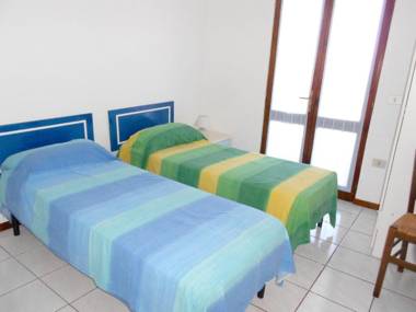 2 bedrooms house with sea view shared pool and furnished garden at Costa Paradiso 2 km away from the beach