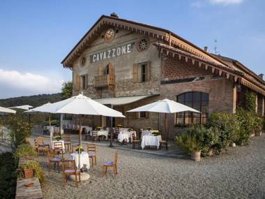 Apartment in a 19th century building in the hills with stunning views wifi