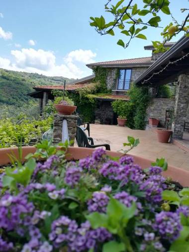 Studio with sea view enclosed garden and wifi at Ogliastro Cilento