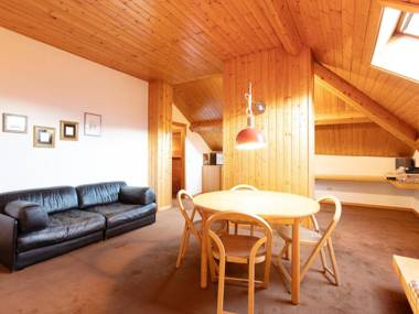 Pleasant Holiday Home in Stenico with Fireplace