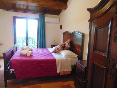 Agriturismo La Corte Sul Lago