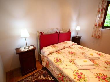 Holiday home in Sabina hills swimming pool fenced garden large garden