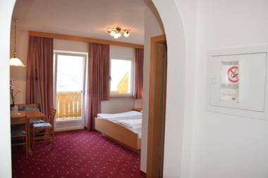 Hotel & Residence Egger