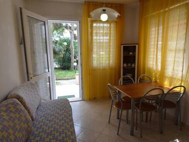 Luxurious Apartment In Lido Degli Estensi with Balcony