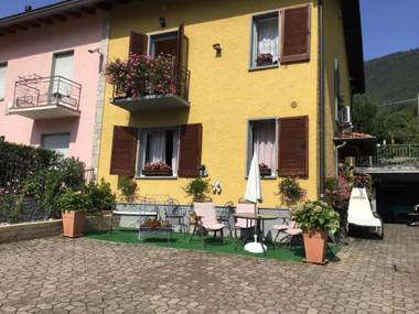 Villa Marilena con accesso diretto al lago