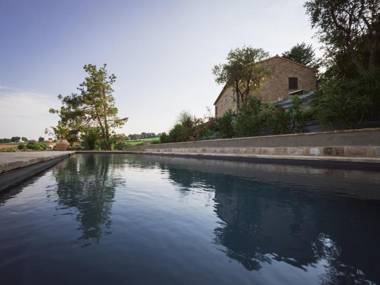 CasaVostra - Ambience Suites