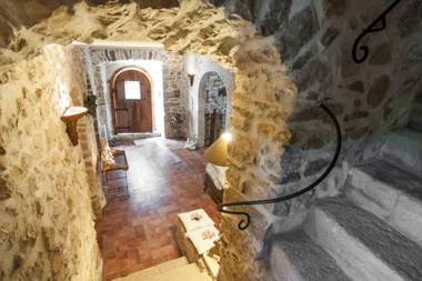 Milleunapietra Romantic Guest House