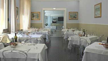 Hotel Delle Rose
