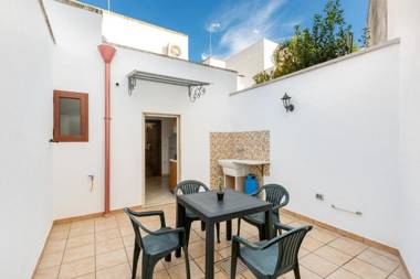 La Nicchia Di Luana by BarbarHouse