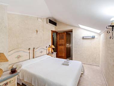 Tasteful Mansion in Morano Calabro with Balcony