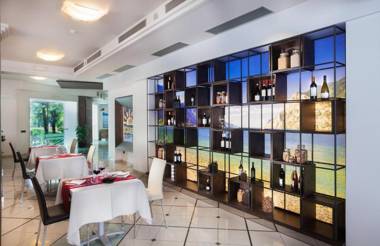 Hotel Garda - TonelliHotels