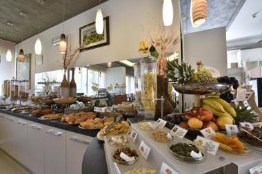 Ambassador Suite Hotel