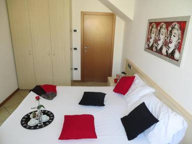 Bella Villa Apartments