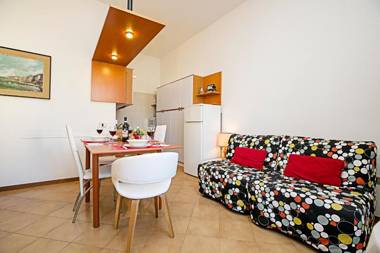 Lake View Historical Center Apartment