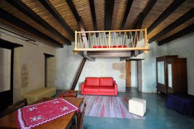 Case al Borgo-Agira Centre-Home Relais