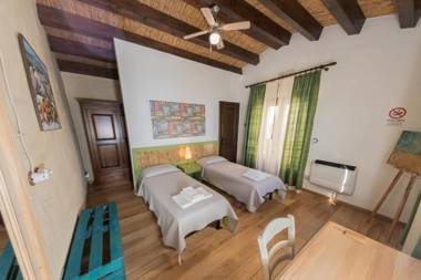 Case al Borgo-Agira Centre-Home Relais