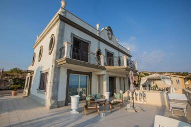 Villa Corbera Palmaris