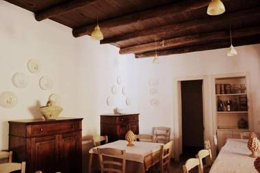 Valle Maira Agriturismo nel Parco dei Nebrodi