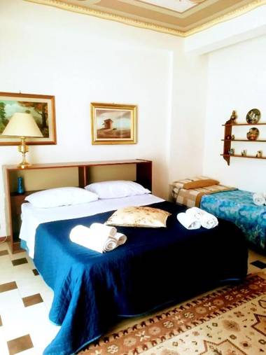 One bedroom appartement with enclosed garden at Vita