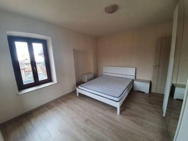 Homey Apartment in Serle near Centre