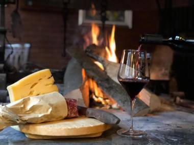 Al Fogolâr Rooms & Osteria