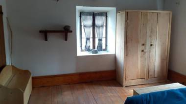 Casa in sasso - Pietra di Bismantova