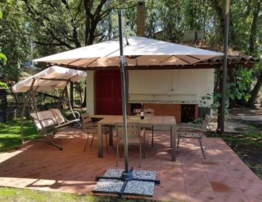 Chalet in the woods nestled in the oak forest in Monterosso Etneo
