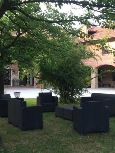 Marchesi Incisa La Corte Chiusa Agriturismo