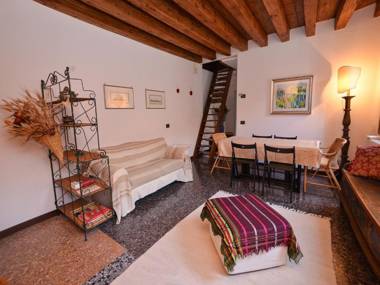 Grimaldi Apartments Cannaregio