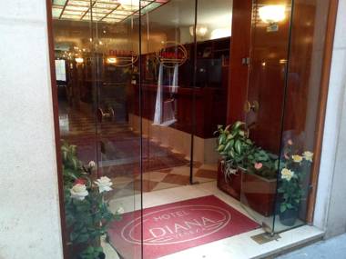 Hotel Diana
