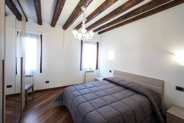 Charming Venice Apartments