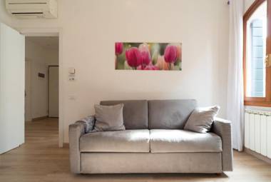 Serenissima Apartments